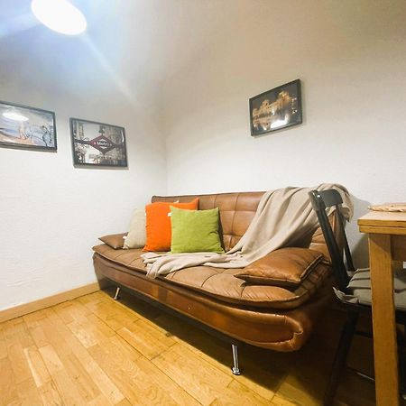 Apartament Escorial Madryt Zewnętrze zdjęcie